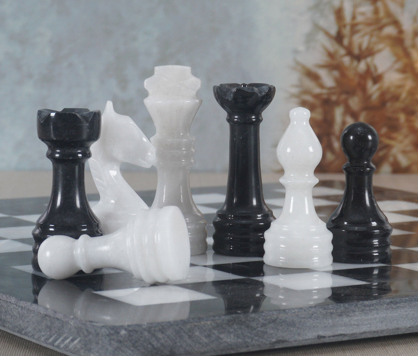 Marble Black and White Chess Set